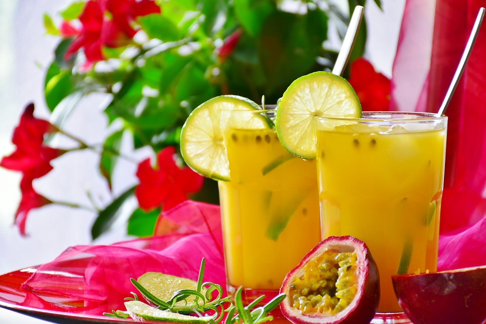 Deux recettes de cocktail fruit avec rhum pour se rafraîchir en été
